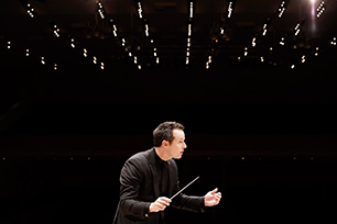<p>Laurent Stocker, récitant<br />
Orchestre Philharmonique de Monte-Carlo<br />
Case Scaglione, direction</p>
