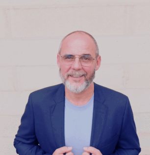 <p style="font-weight: 400;"><strong><em>Berlioz against the Grotesques</em></strong></p>
<p style="font-weight: 400;">A concert-reading of musical and literary works by <strong>Hector Berlioz</strong> (1803-1869) – 85 min<br />
Excerpts, transcribed by David Walter, from the <em>Symphonie fantastique</em>, <em>L&rsquo;Enfance du Christ</em>, <em>Carnaval romain</em>, <em>La Damnation de Faust, and</em> <em>Nuits d&rsquo;&eacute;t&eacute;</em></p>
<p style="font-weight: 400;">Readings:</p>
<ol>
<li style="font-weight: 400;">The bass drum</li>
<li style="font-weight: 400;">The opera hall and percussion instruments</li>
<li style="font-weight: 400;">The power of the conductor</li>
<li style="font-weight: 400;">Reception of Beethoven</li>
<li style="font-weight: 400;">Faithfulness to the work</li>
<li style="font-weight: 400;">The illness of isolation</li>
<li style="font-weight: 400;">The grotesques of music</li>
</ol>
