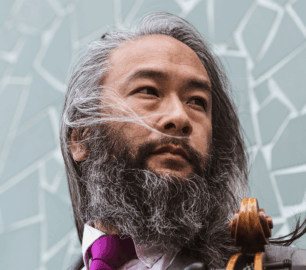 <p><strong>Luca Francesconi </strong>(1956-)<br />
<em>Tracce</em>, pour saxophone soprano — 7&prime;</p>
<p><strong> </strong><strong>Vincent David </strong>(1974-)<br />
<em>De vif bois</em>, pour violoncelle solo — 10&prime;</p>
<p><strong>Alberto Posadas</strong> (1967-)<br />
<em>Fragmentos fracturados I</em>, pour saxophone alto — 7&prime;</p>
<p><strong>Bertrand Chavarría-Aldrete </strong>(1978-)<br />
<em>Kinamárabâfrena</em>, pour violoncelle solo — 10&prime;</p>
<p><strong>Vincent David </strong>(1974-)<br />
<em>Flots</em>, pour saxophone soprano — 9&prime;</p>
<p><strong>Edison Denisov</strong> (1929-1996)<br />
<em>Sonate pour saxophone alto et violoncelle</em> — 13&prime;</p>
