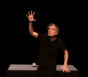 <p><strong><em>Wagner, Wotan, François et les autres</em></strong> — <em>75 min.</em><br />
Sur des musiques de <strong>Richard Wagner </strong>(1813-1883)</p>
